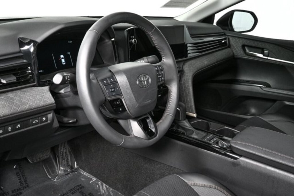 Used 2025 Toyota Camry XLE Sedan