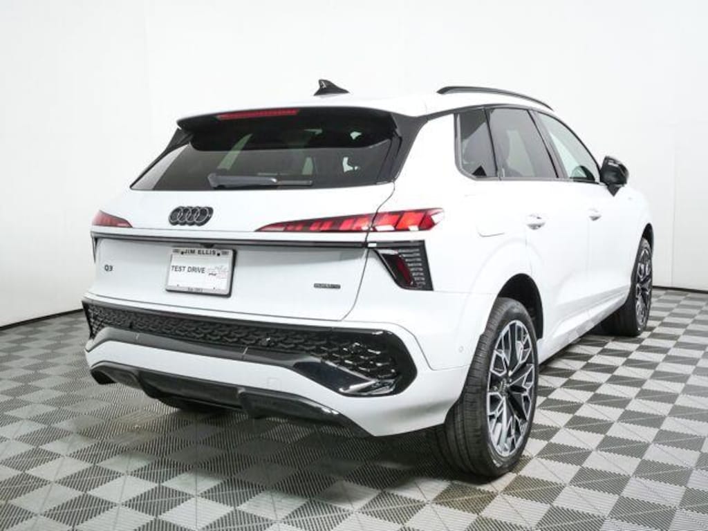 New 2026 Audi Q3 SUV
