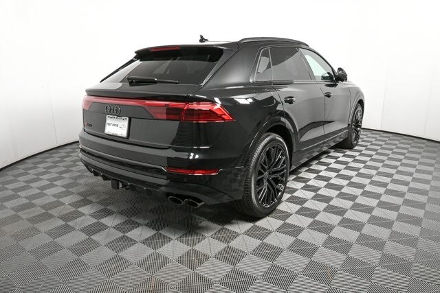 2026 Audi SQ8 Premium Plus photo 3