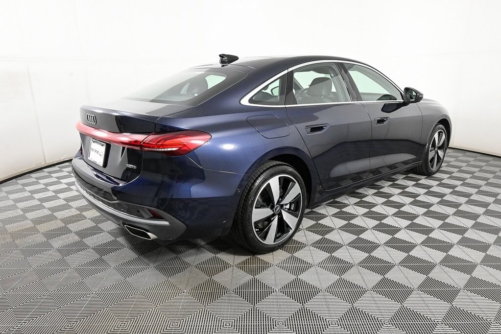 2025 Audi A5 2.0T Premium Plus photo 3