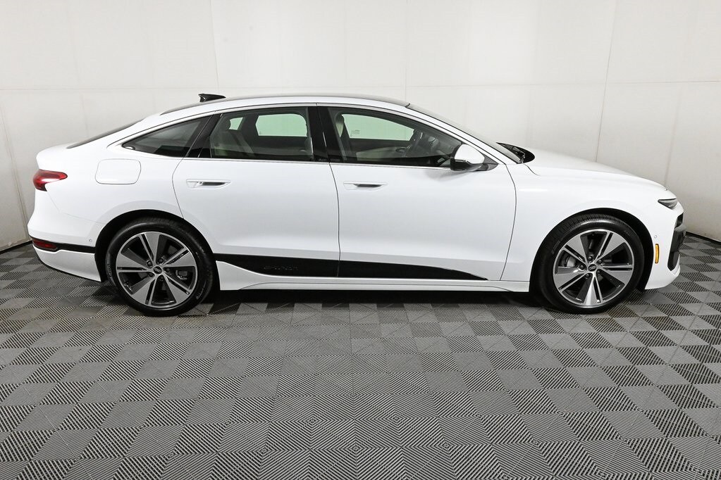 2025 Audi A6 Quattro Premium photo 2