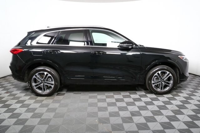 2025 Audi Q5 2.0T Premium photo 2