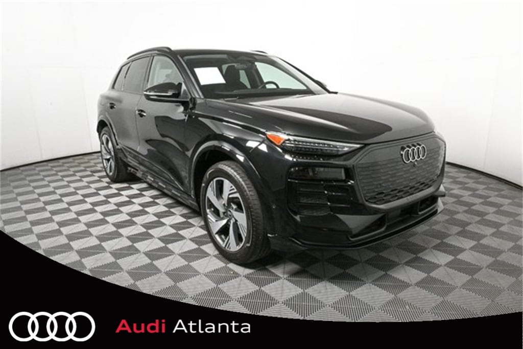 2025 Audi Q6 e-tron Premium Plus's photo