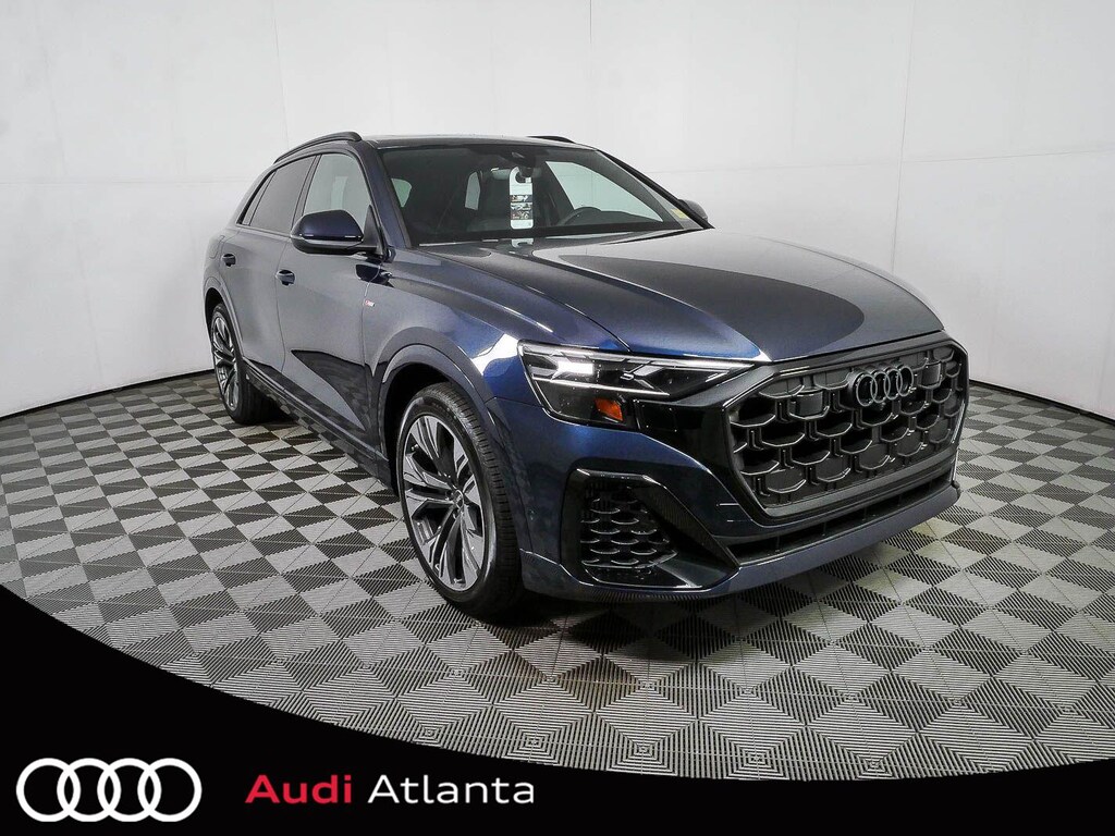 New 2026 Audi Q8 UT