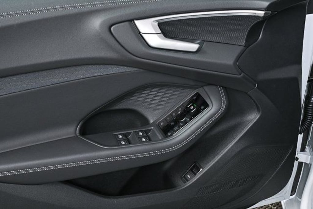 New 2025 Audi All-new A5 2.0T Premium Hatchback