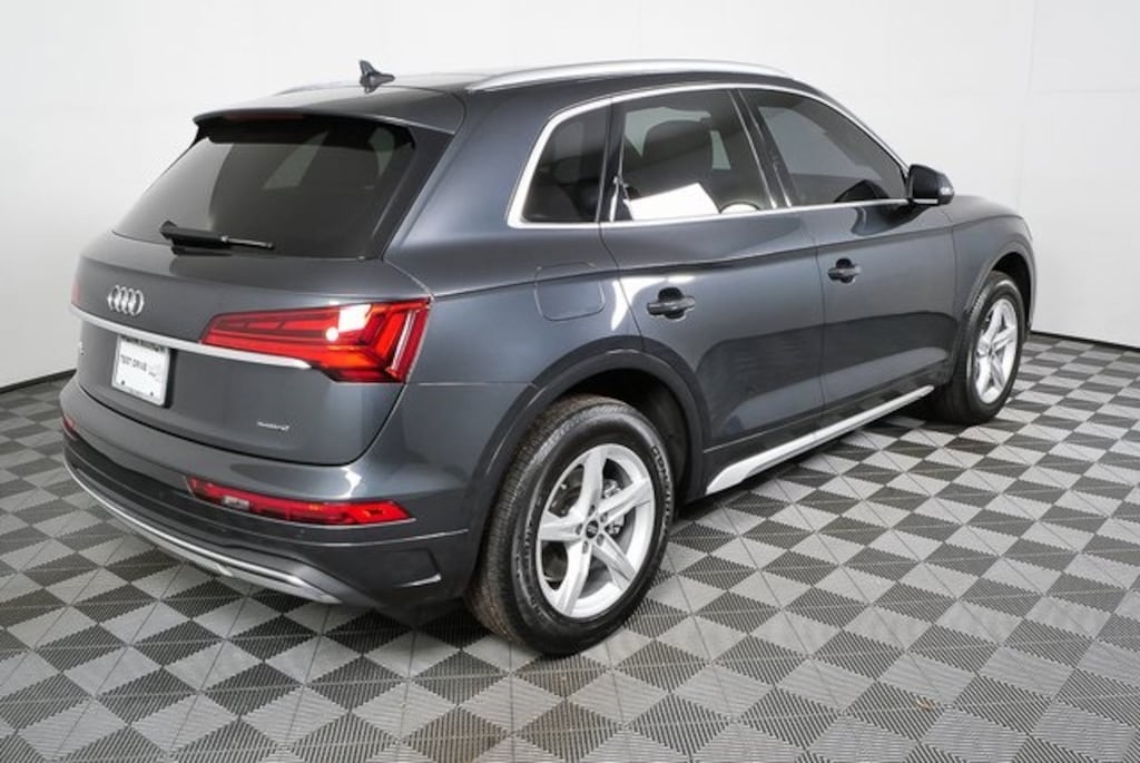 Used 2023 Audi Q5 40 Premium Quattro SUV