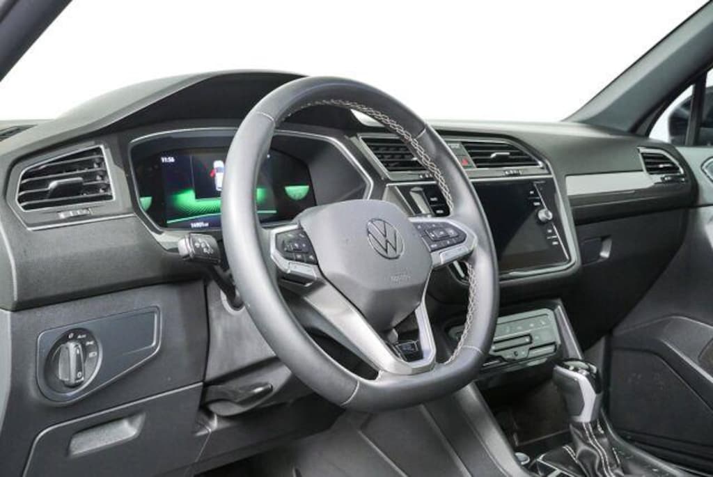 Used 2023 Volkswagen Tiguan SE R-Line Black SUV