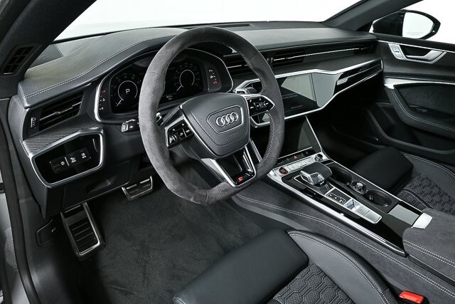 2025 Audi RS 7 Performance photo 3