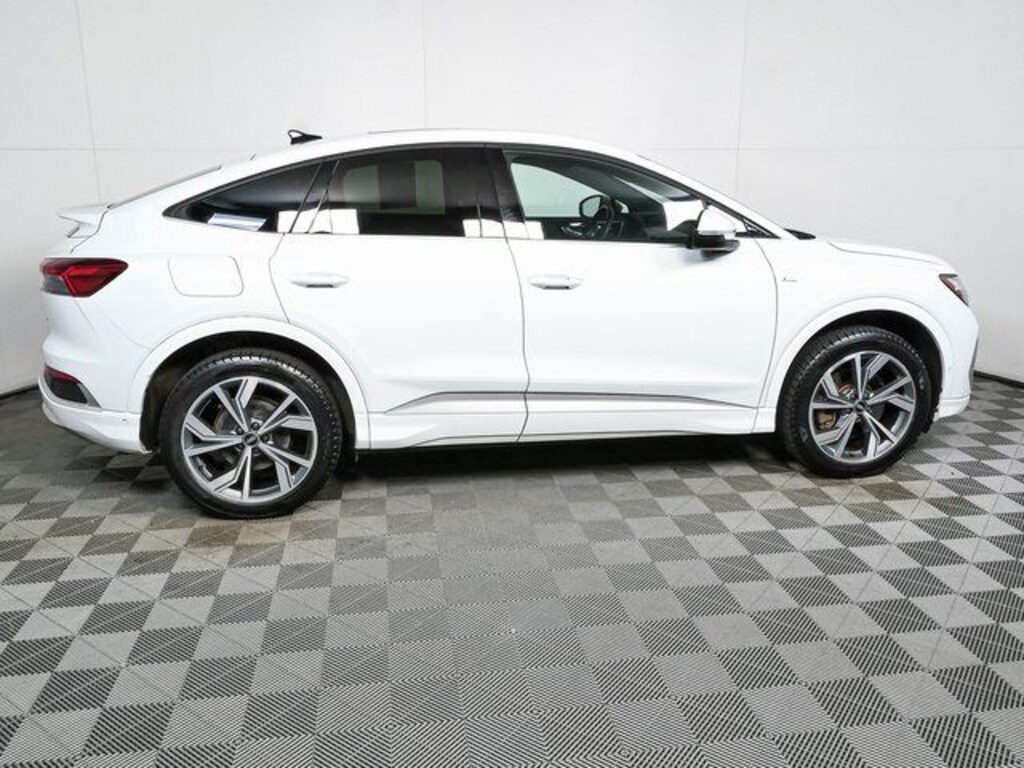 Used 2023 Audi Q4 e-tron Sportback Premium Plus quattro Sportback