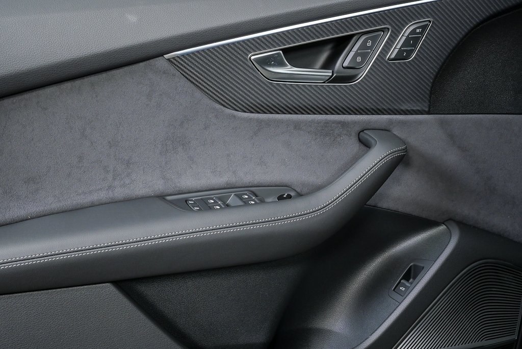 New 2026 Audi SQ8 4.0T Prestige SUV