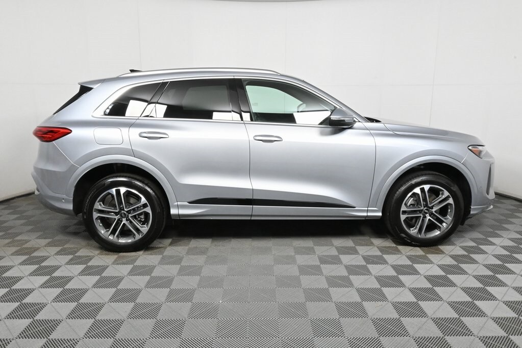2025 Audi Q5 2.0T Premium photo 2