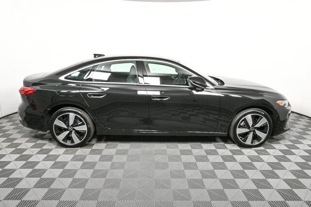 2025 Audi A5 2.0T Prestige photo 2