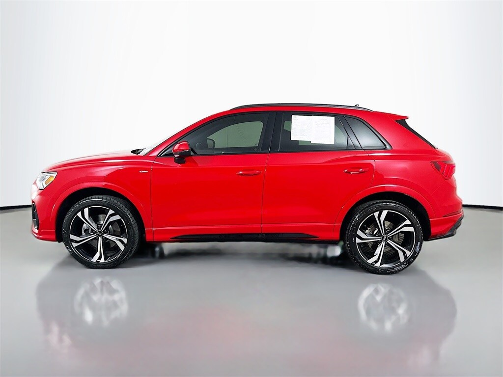 2024 Audi Q3 Premium Plus S line photo 2