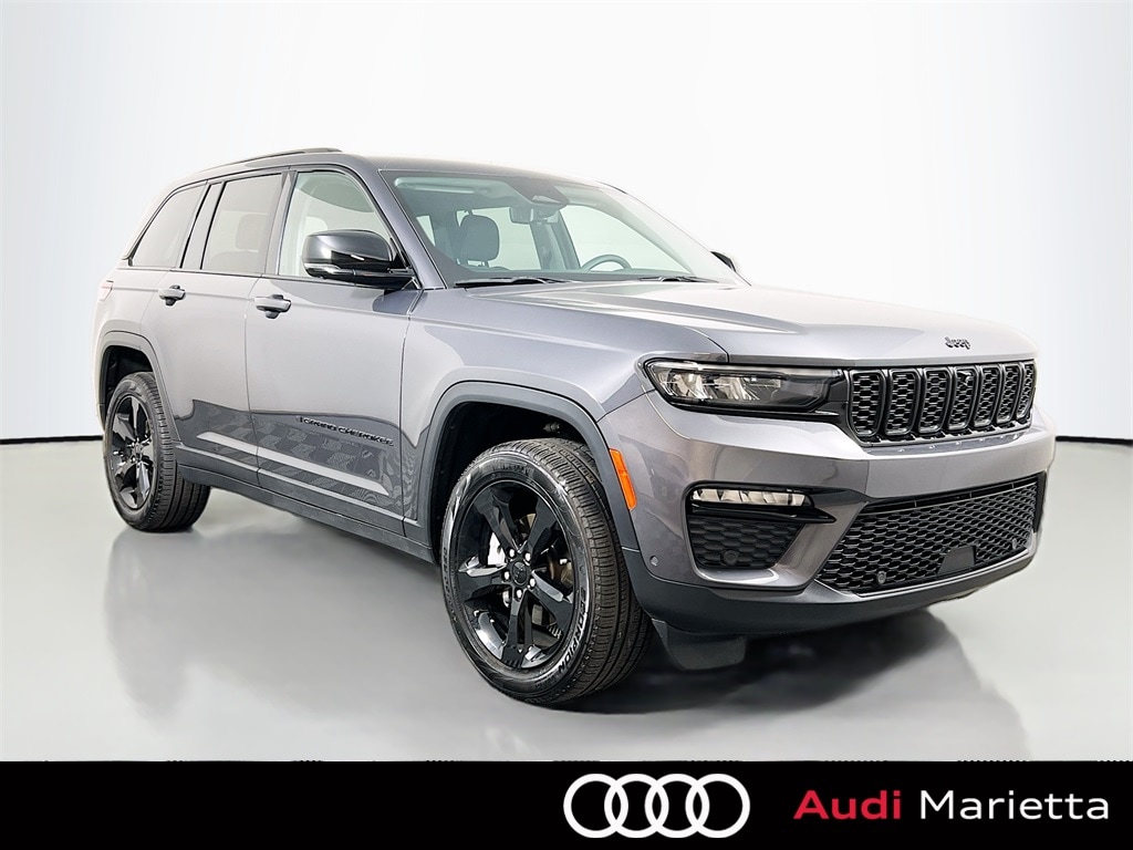Used 2023 Jeep Grand Cherokee Limited SUV