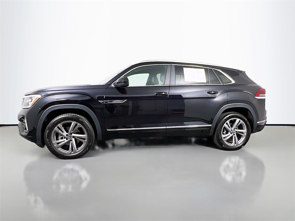 2024 Volkswagen Atlas Cross Sport SEL R-Line photo 3
