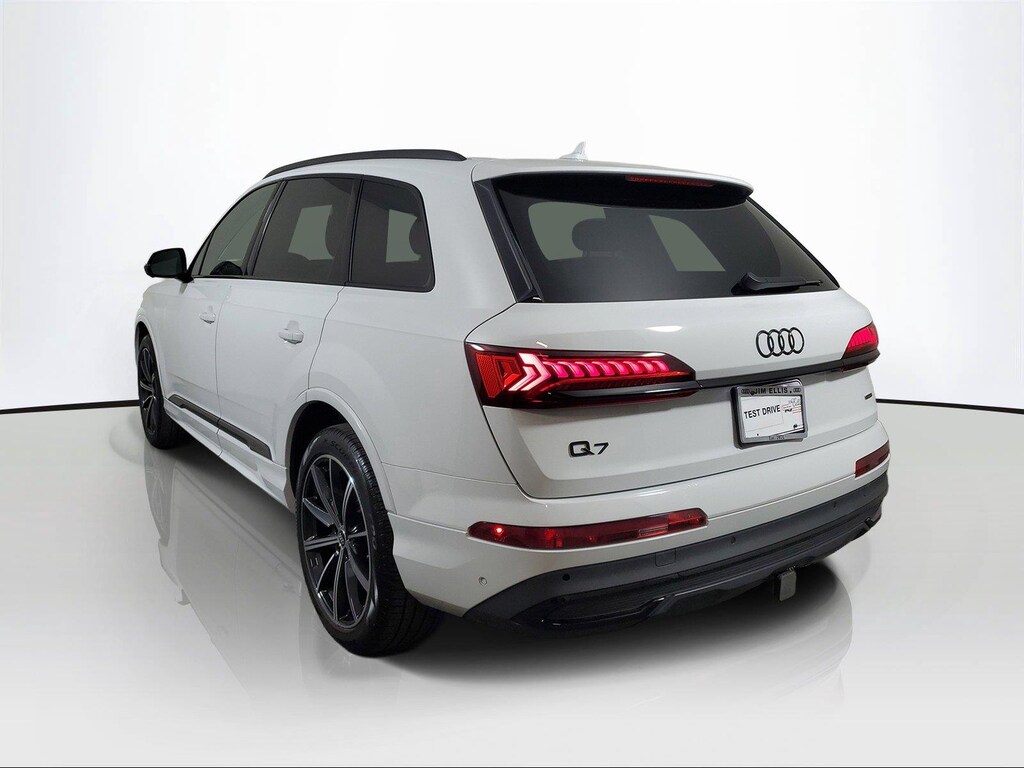 Used 2023 Audi Q7 Premium Plus SUV