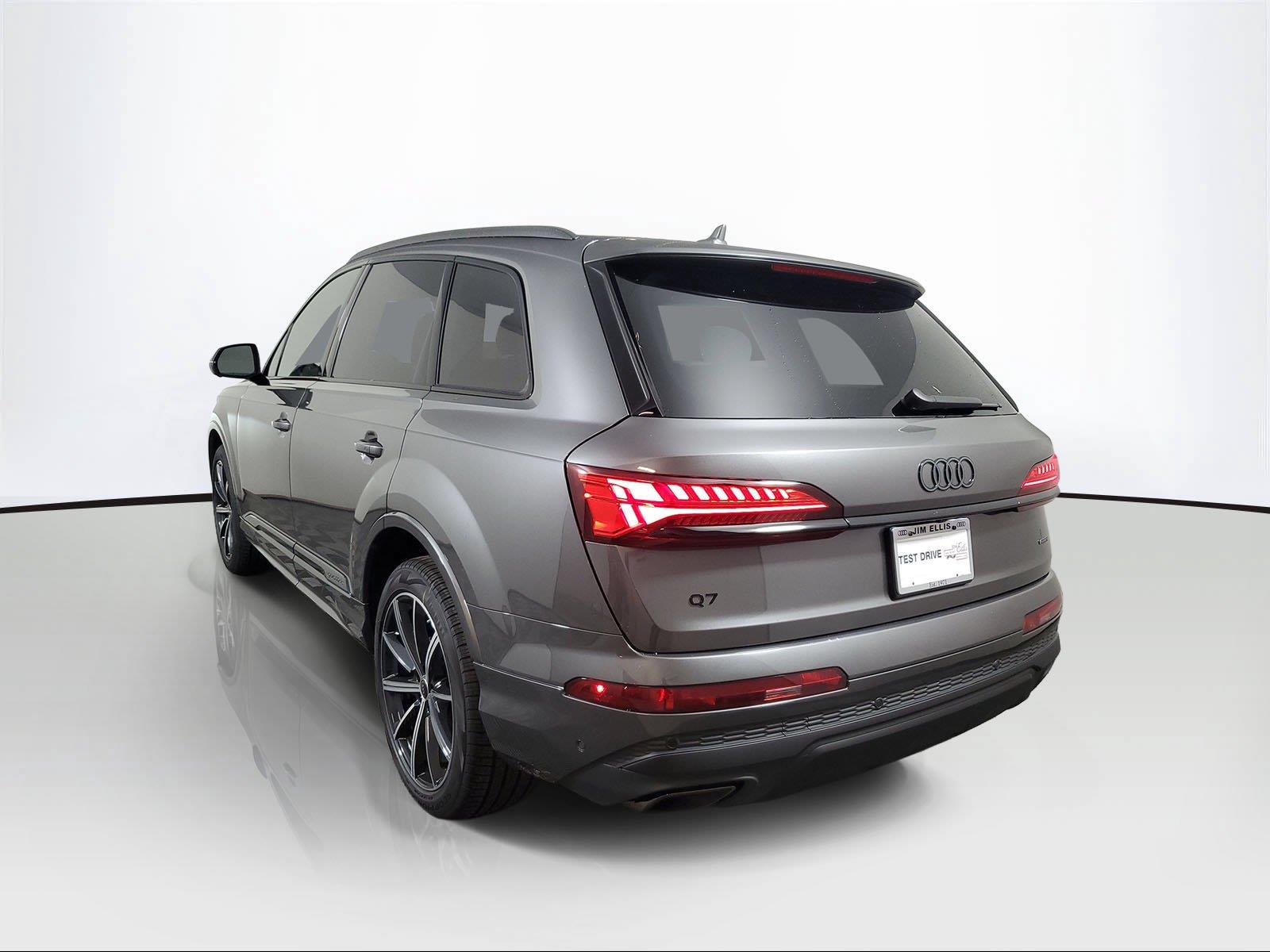 New 2026 Audi Q7 SUV