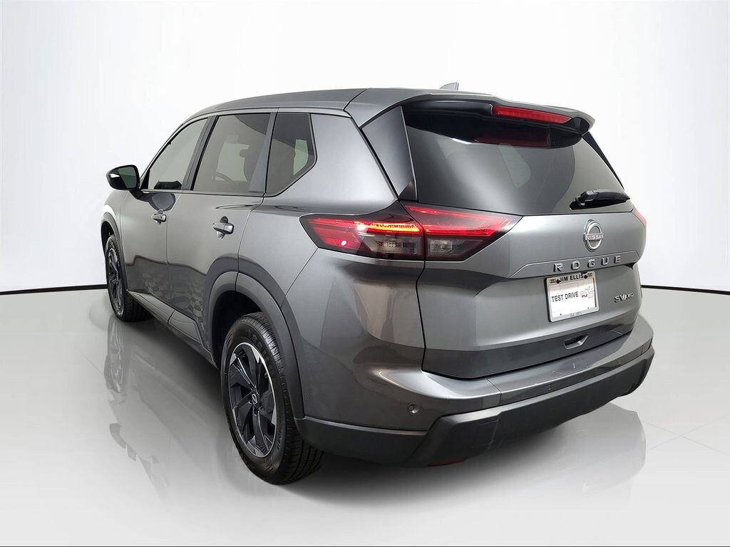 Used 2024 Nissan Rogue SV SUV