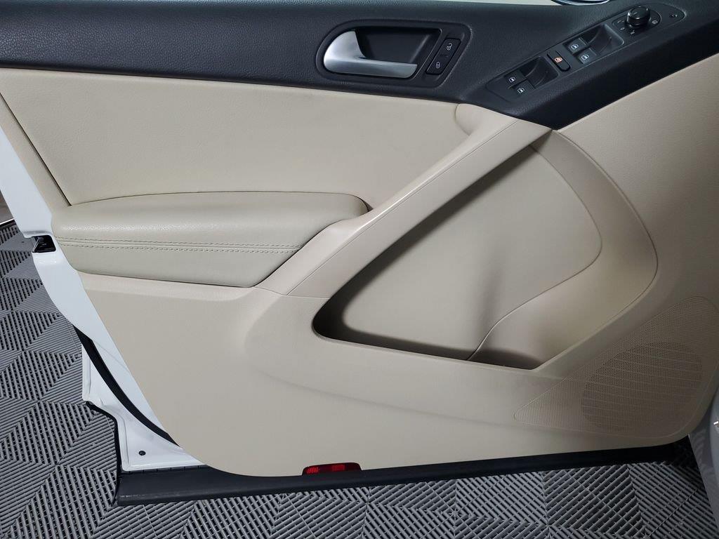2017 Volkswagen Tiguan S - Photo 19
