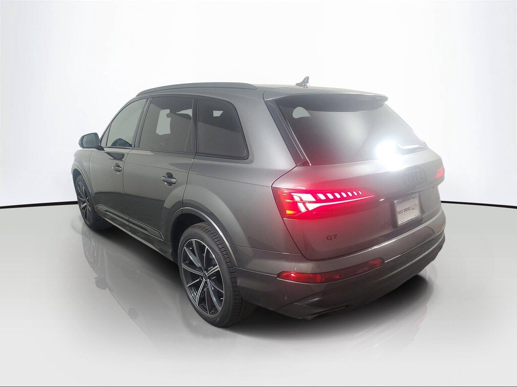 New 2026 Audi Q7 SUV