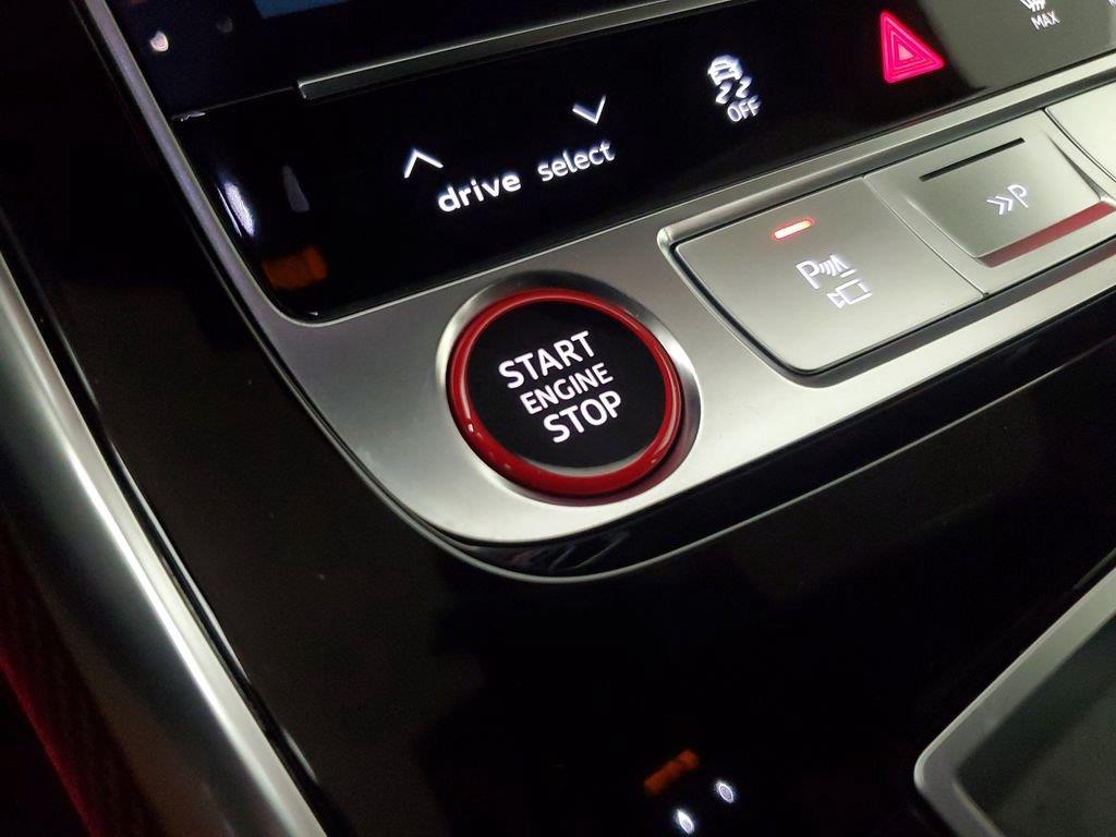 2024 Audi RS Q8 Base - Photo 32