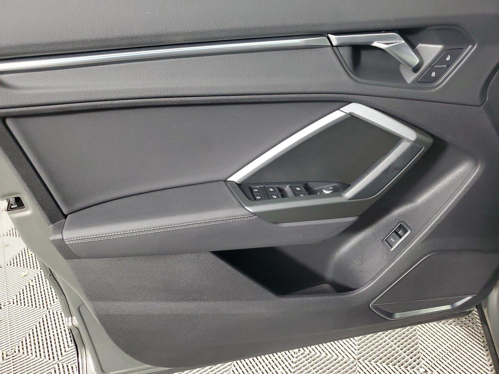 2020 Audi Q3 S Line Prestige - Photo 17