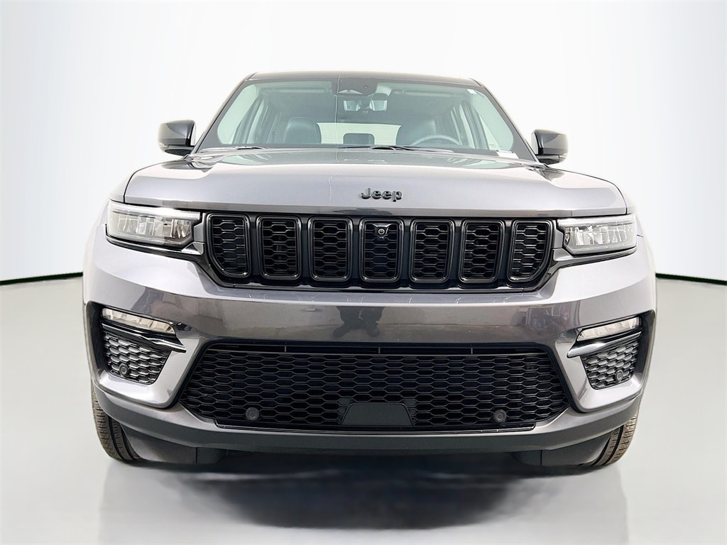 Used 2023 Jeep Grand Cherokee Limited SUV