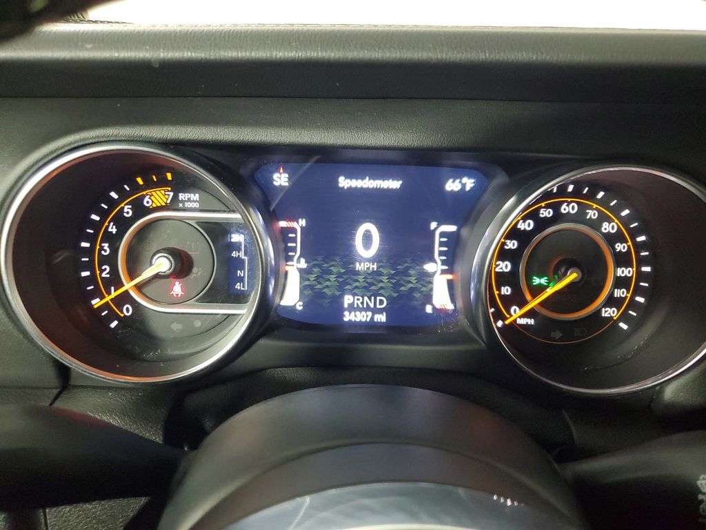 2020 Jeep Wrangler Unlimited Sahara - Photo 24
