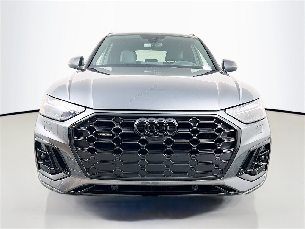 2024 Audi Q5 45 S line Prestige Premium photo 2