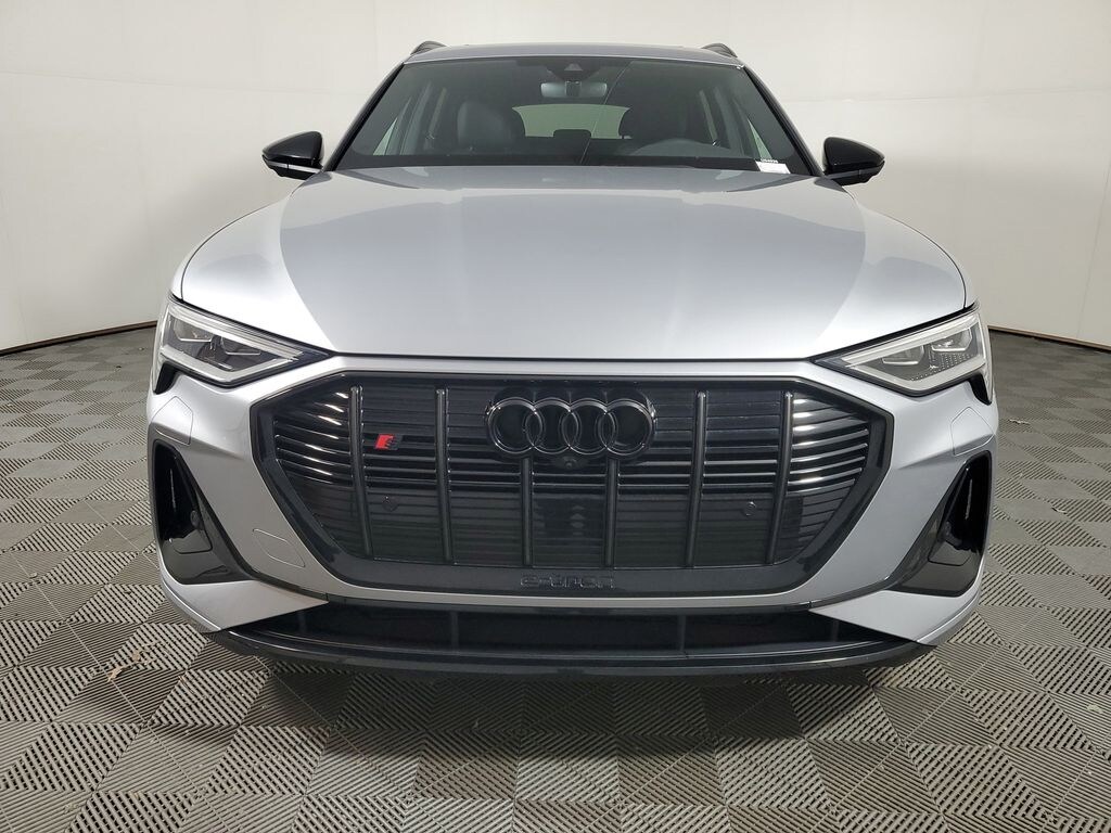 Certified 2023 Audi e-tron S Premium Plus quattro SUV