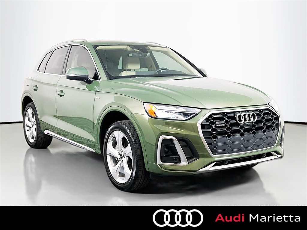 2024 Audi Q5 Premium Plus's photo