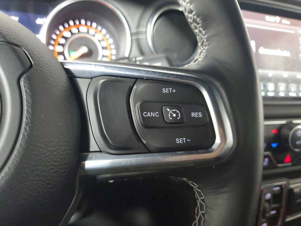2020 Jeep Wrangler Unlimited Sahara - Photo 23