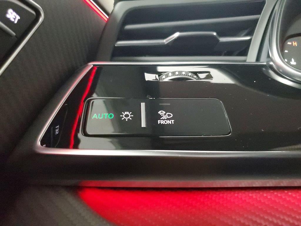 2024 Audi RS Q8 Base - Photo 34