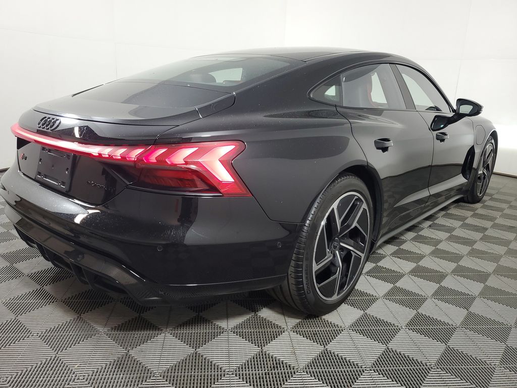 2024 Audi RS e-tron GT Base - Photo 6