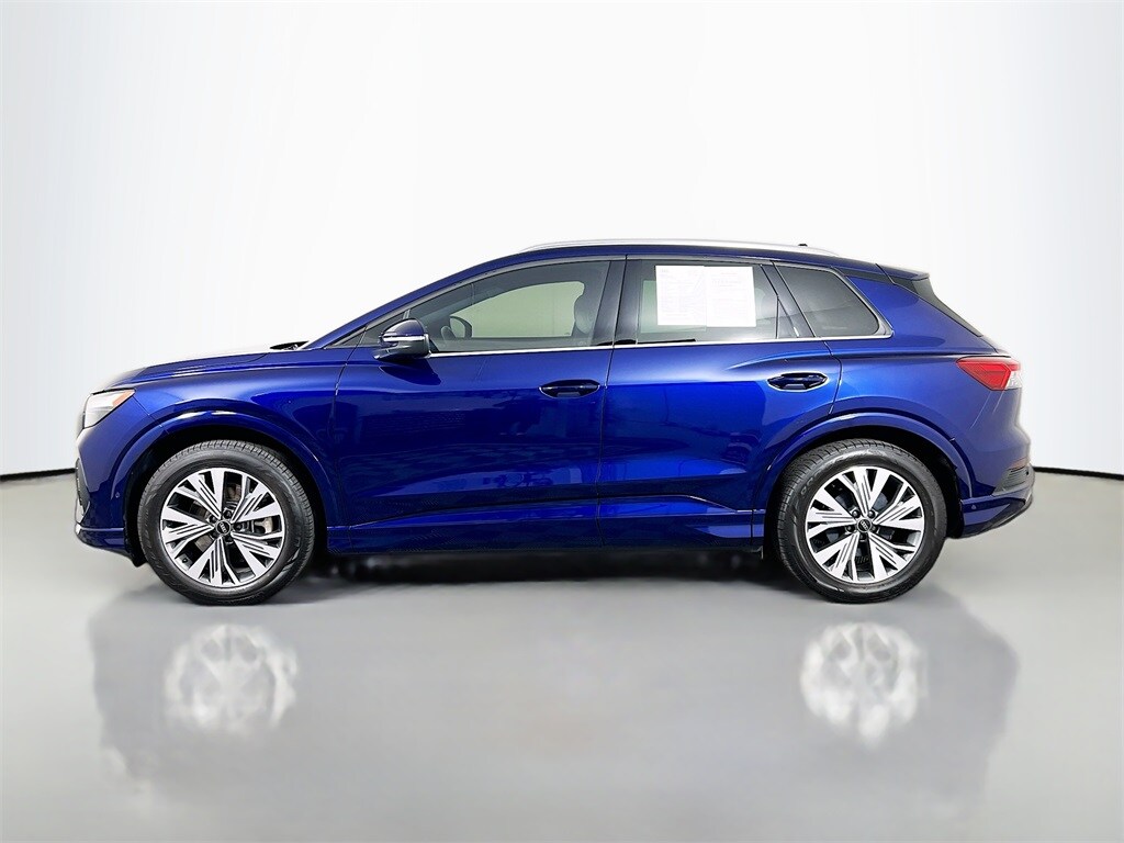 2023 Audi Q4 40 E-tron Premium Plus photo 3