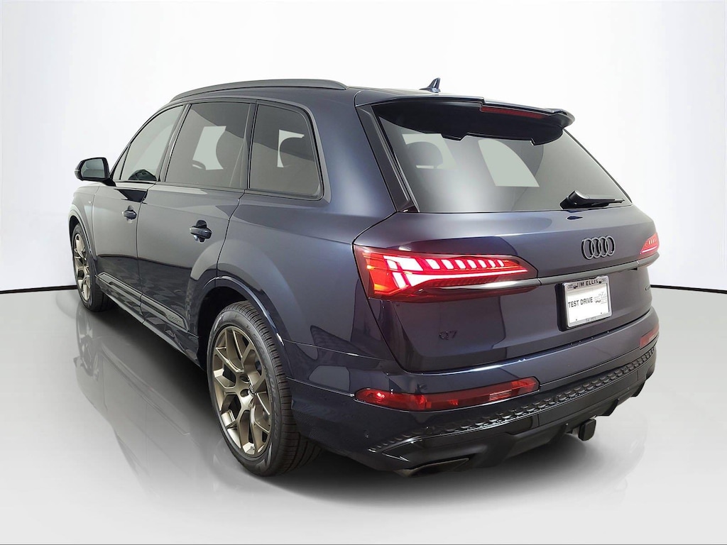New 2026 Audi Q7 SUV