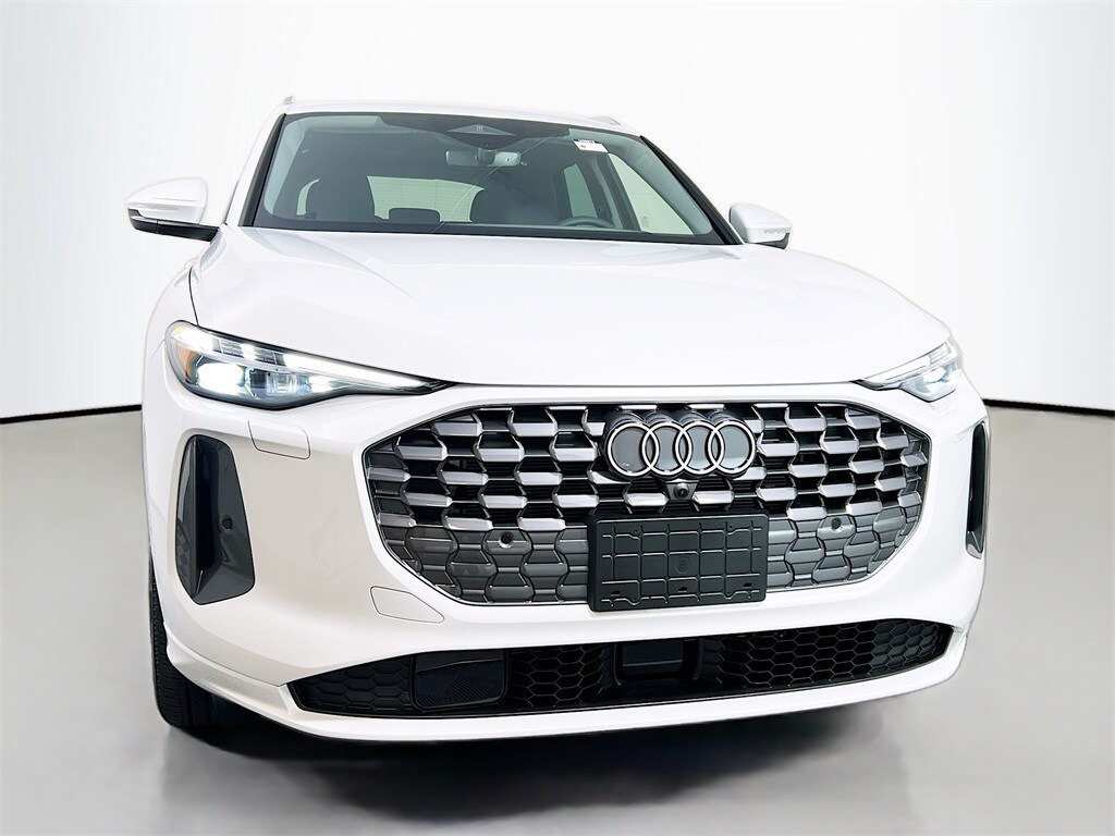 2025 Audi Q5 2.0T Prestige photo 2