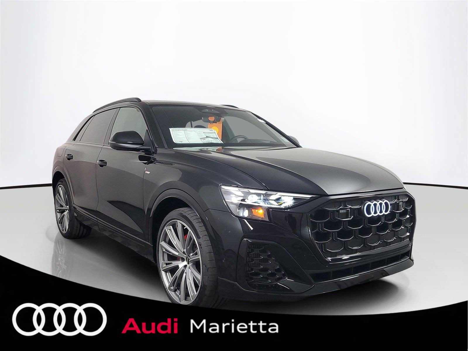  Audi Q8