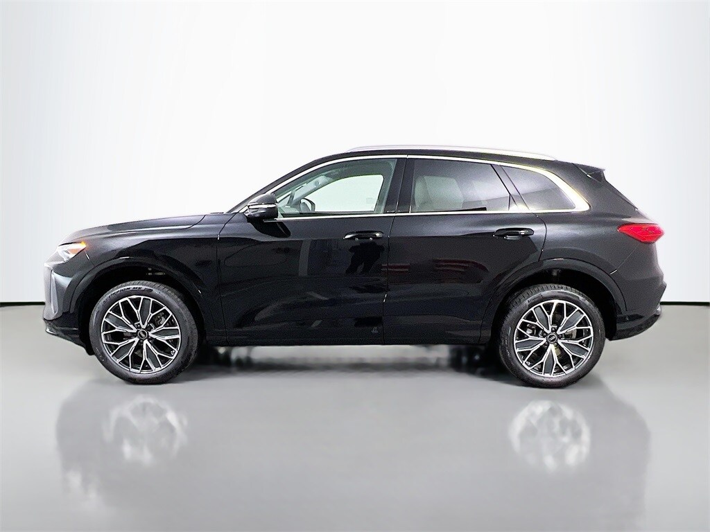 2025 Audi Q5 2.0T Premium Plus photo 4