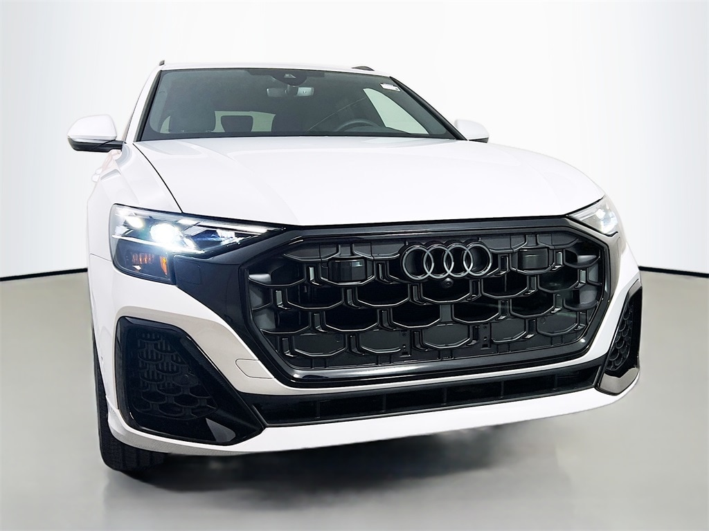 New 2026 Audi Q8 SUV
