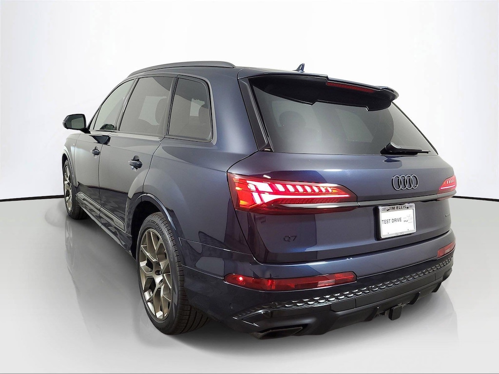 New 2026 Audi Q7 SUV