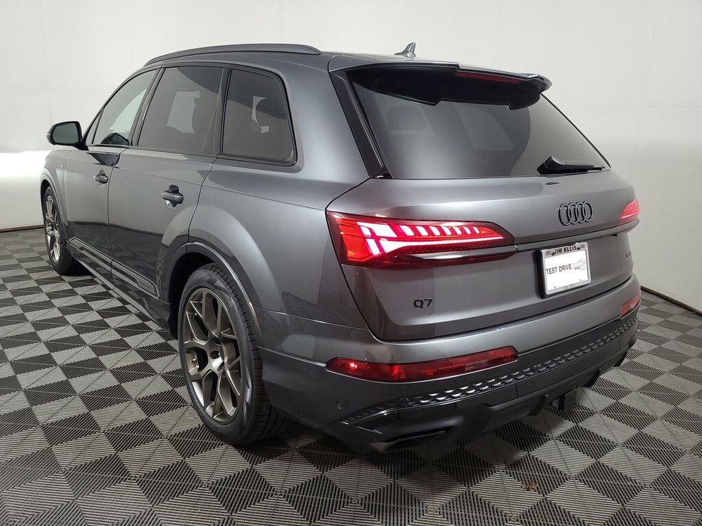 New 2026 Audi Q7 SUV