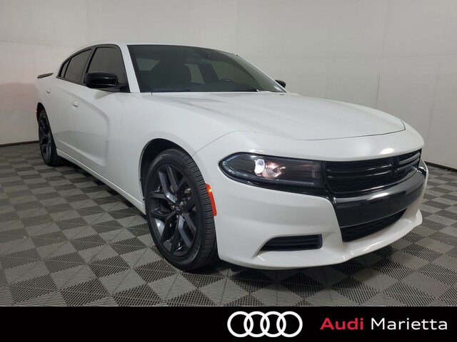 2022 Dodge Charger SXT Sedan