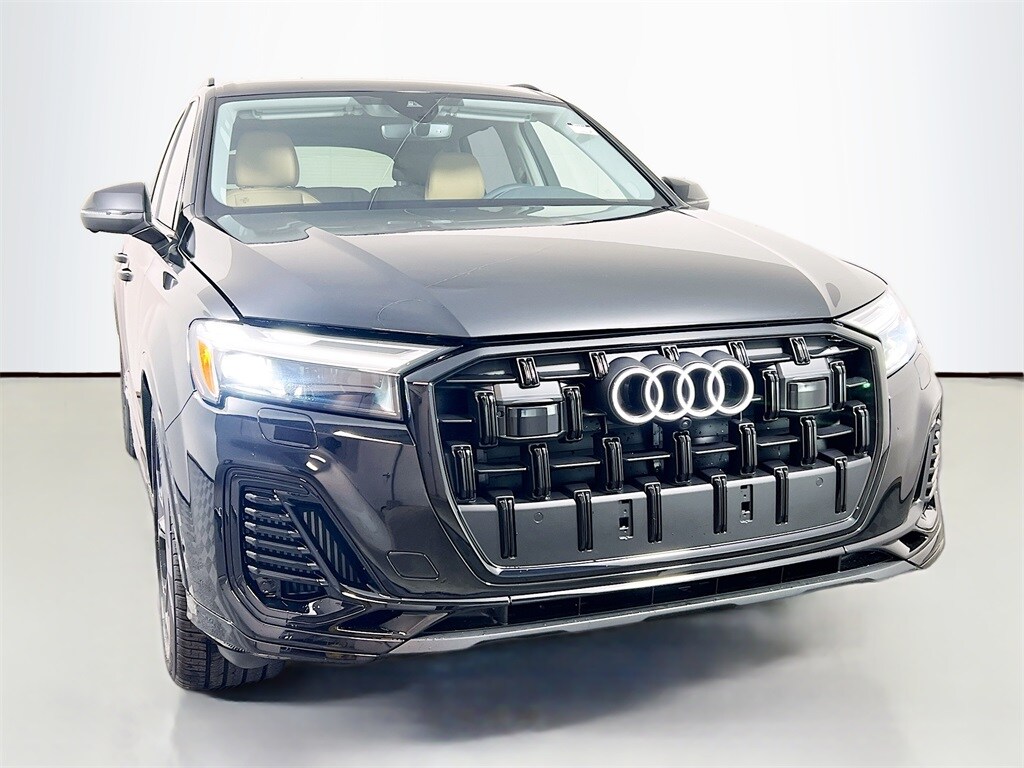 New 2026 Audi Q7 55 Premium Plus SUV