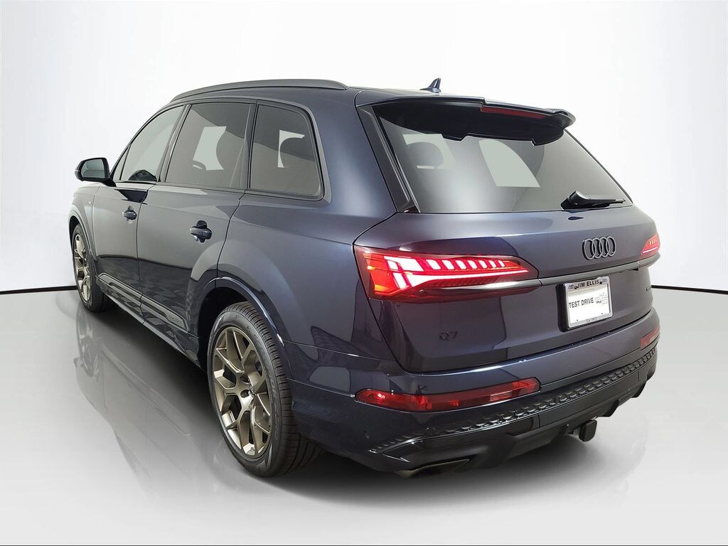 New 2026 Audi Q7 SUV