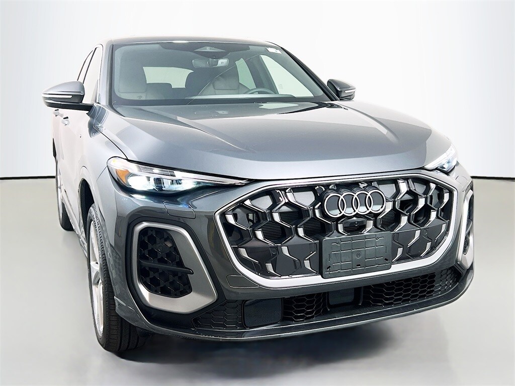2025 Audi Q5 2.0T Premium Plus photo 2