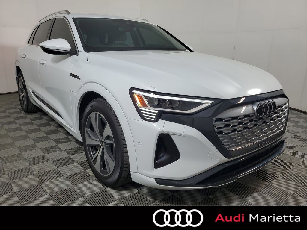 2024 Audi Q8 e-tron 55 114 kWh Premium Plus quattro's photo