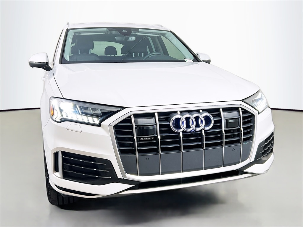 Used 2024 Audi Q7 45 Premium Plus quattro SUV