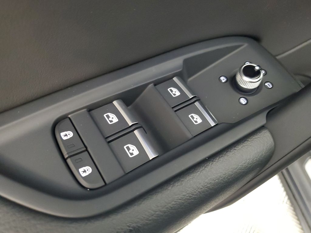 2023 Audi Q5 Premium - Photo 20