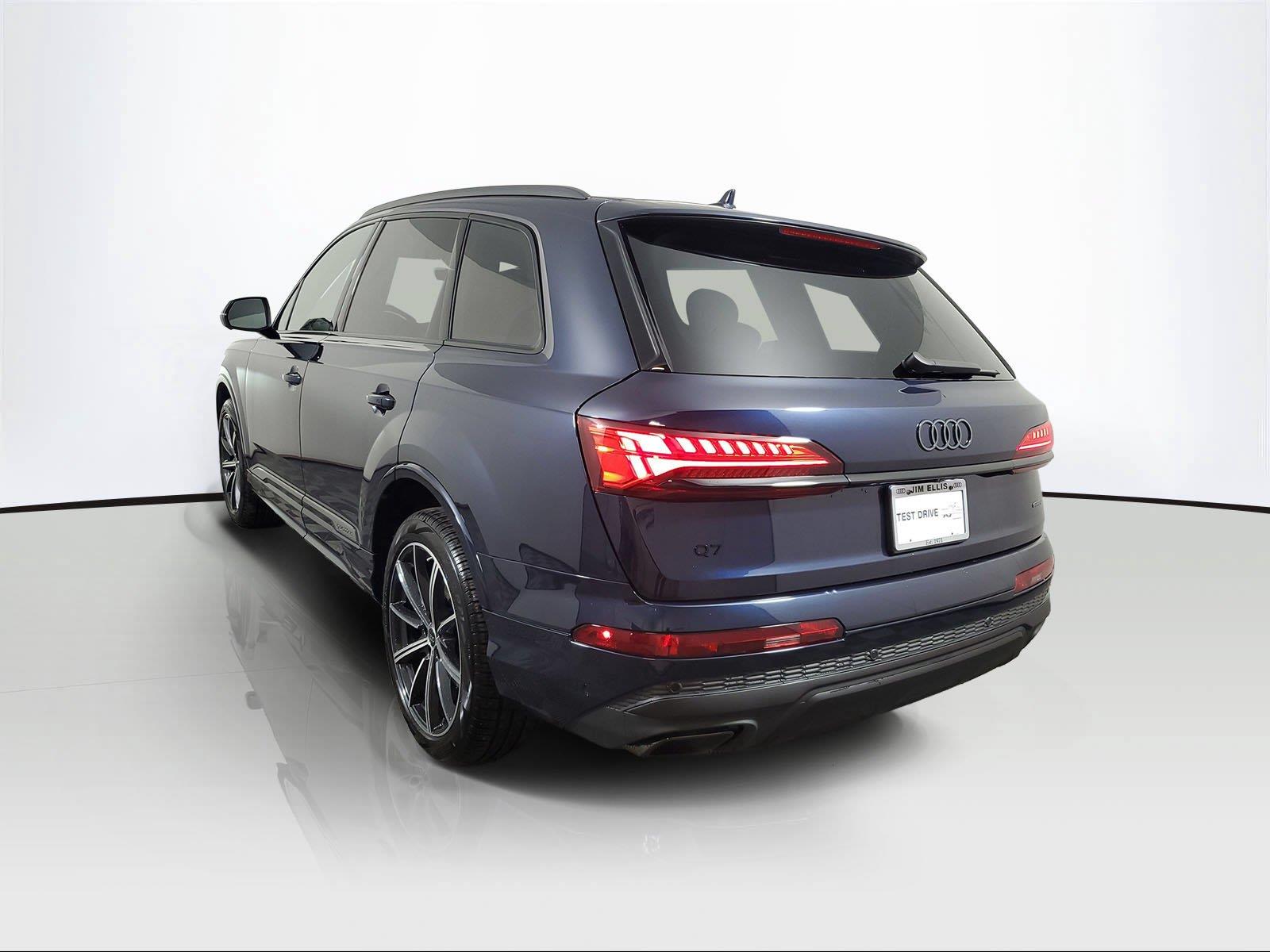 New 2026 Audi Q7 SUV